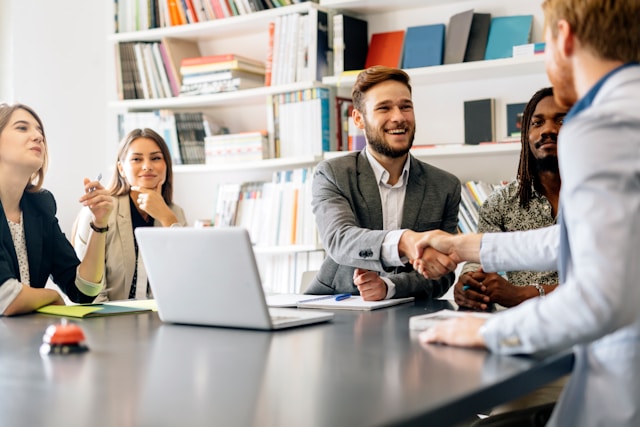 Tips to Get the Best Deal When Selling a Business